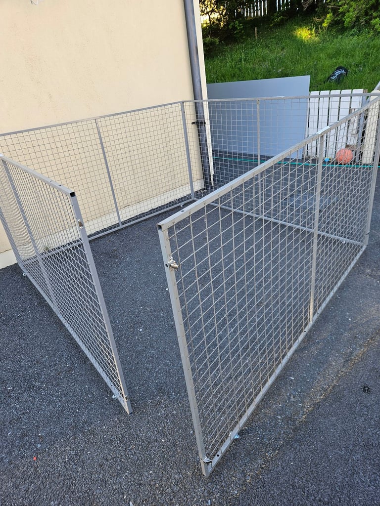 Dog Pen Cage Kennel Run Box Animal Enclosure Chicken Run On Wheels And Hinged Door