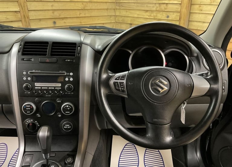 2010 Suzuki Grand Vitara 2.4 VVT SZ4 3dr Auto ESTATE PETROL Automatic