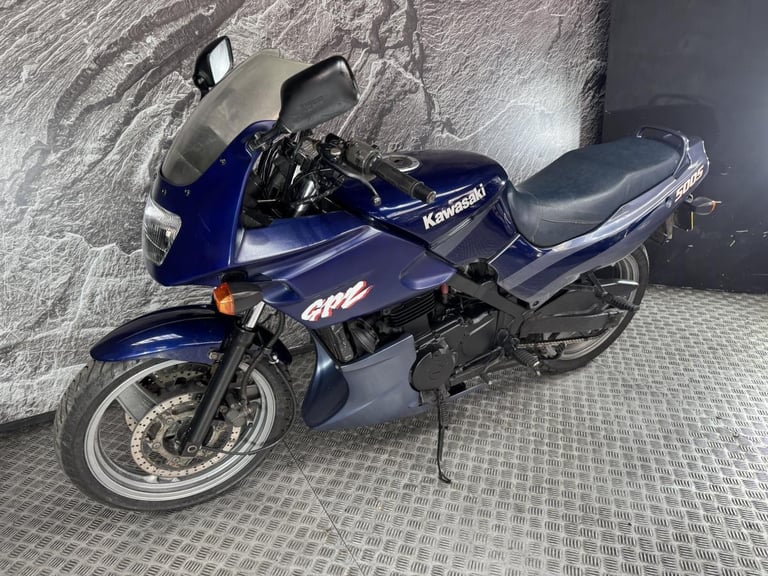 KAWASAKI GPZ500 GPZ 500 2004