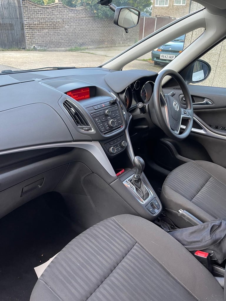 Vauxhall, ZAFIRA, MPV, 2014, Other, 1956 (cc), 5 doors