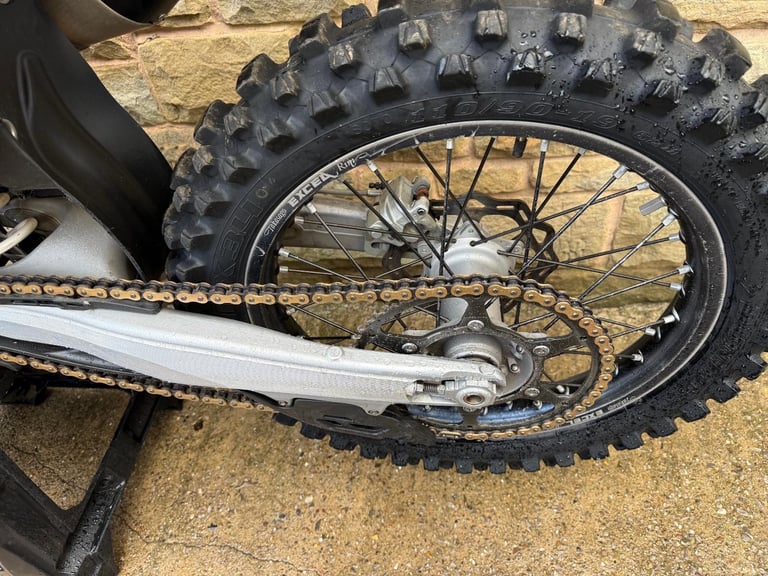KTM 250 SXF 2024 MODEL 
