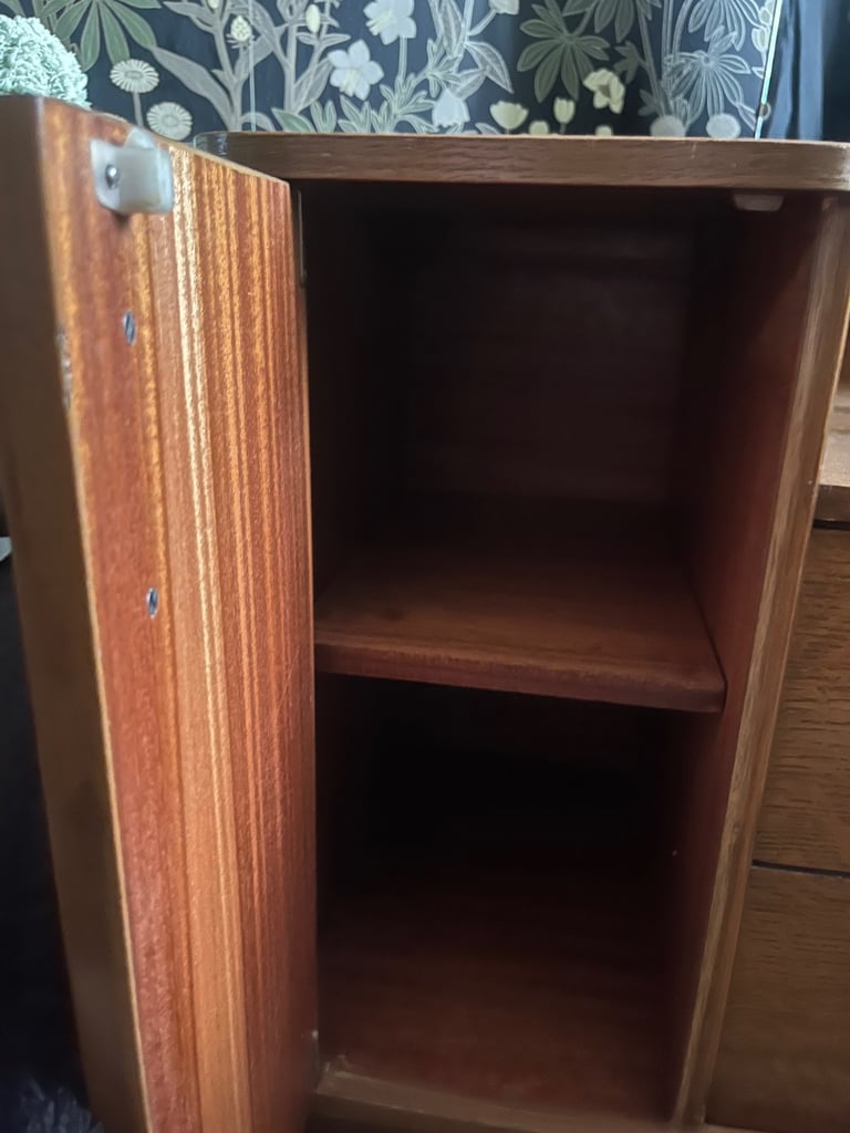 Austinsuite dressing table 