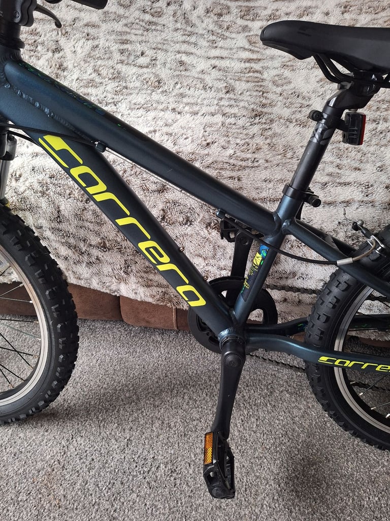 Carrera Blast junior mountain 20 inch wheels 7 speed as new currently £315 in Halfords 