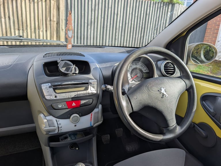 Peugeot, 107, Hatchback, 2008, Manual, 998 (cc), 3 doors