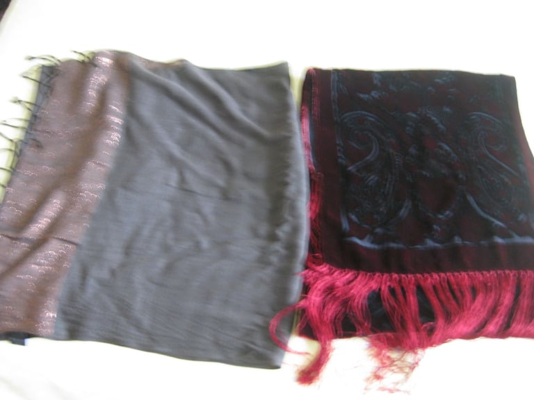 image for LARGE SCARVES