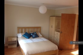1 bedroom flat in Zinzan Street, Reading, RG1 (1 bed) (#1616573)