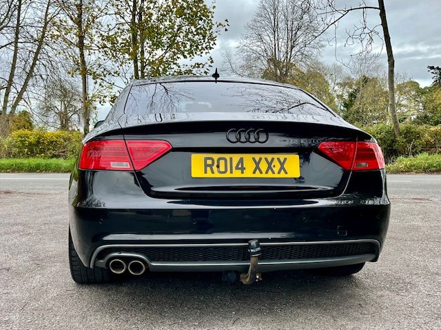 Audi A5 Sportback, 2014, 2.0tdi Quattro S-Line Black Edition Manual