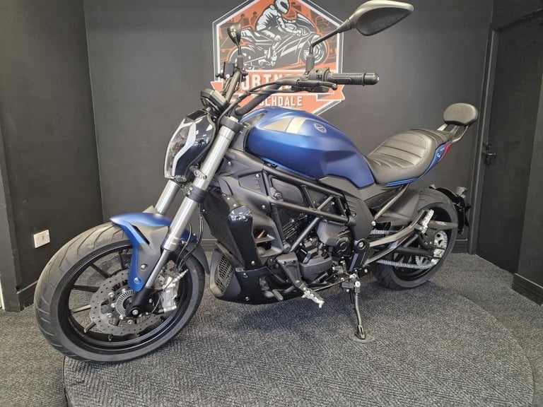 Benelli 502 C Cruiser 0% Finance