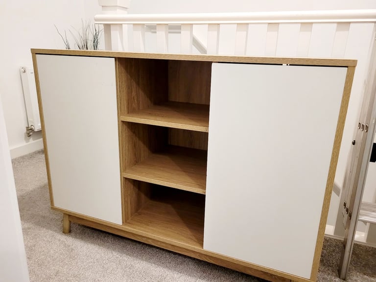 Wood sideboard