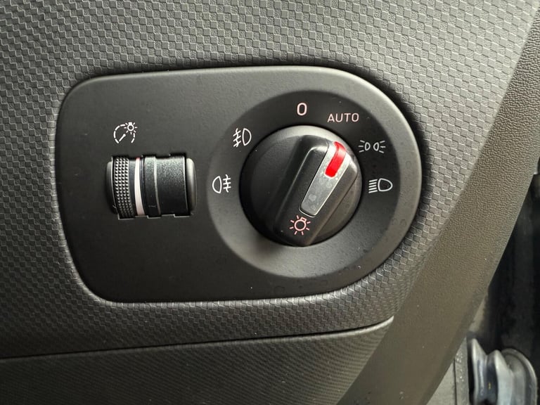 SEAT LEON 2.0 TDI CR FR+ 2012