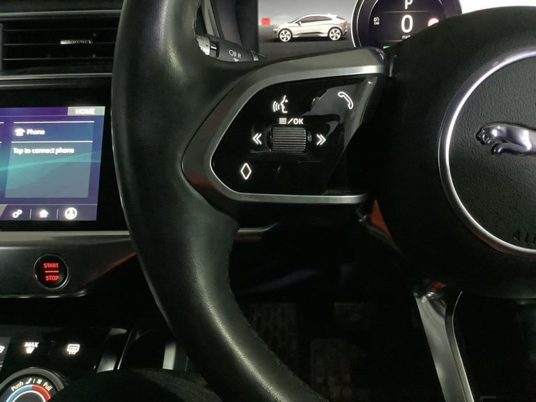 2019 Jaguar I-Pace 400 90kWh SE SUV 5dr Electric Auto 4WD (400 ps) HATCHBACK ELECTRIC Automatic