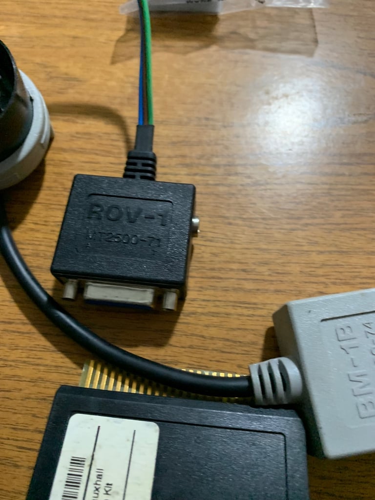 Snap on and launch diagnostic equipment 