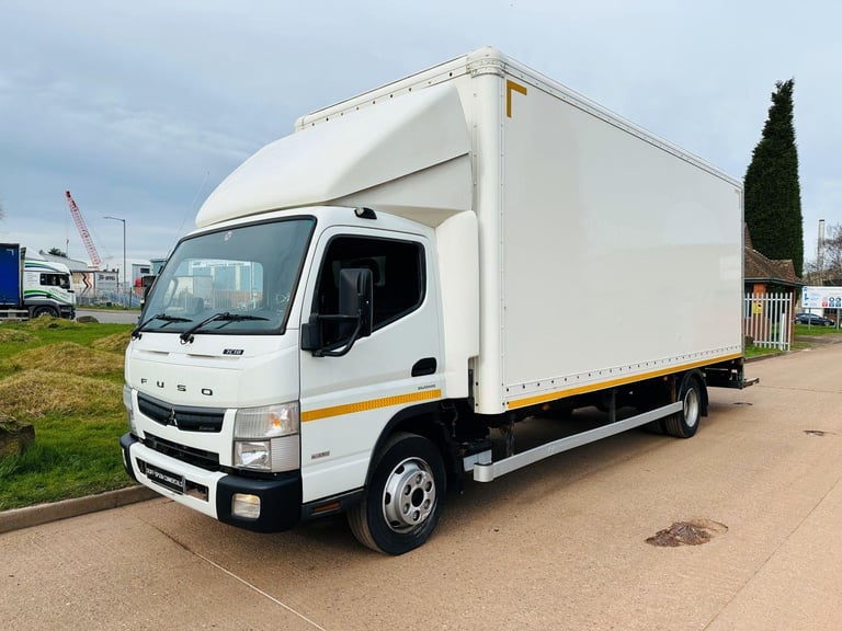 2017 (67) MITSUBISHI FUSO CANTER 7C18 7.5 TON BOX, COLUMN TAIL LIFT