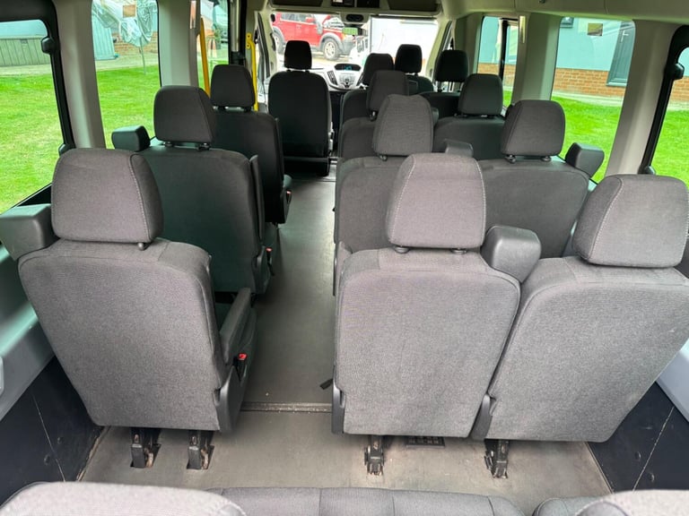 FORD TRANSIT 2.2 TDCi 460 HDT Trend 2016
