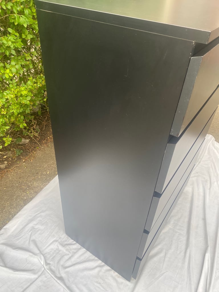 IKEA drawers *delivery available 