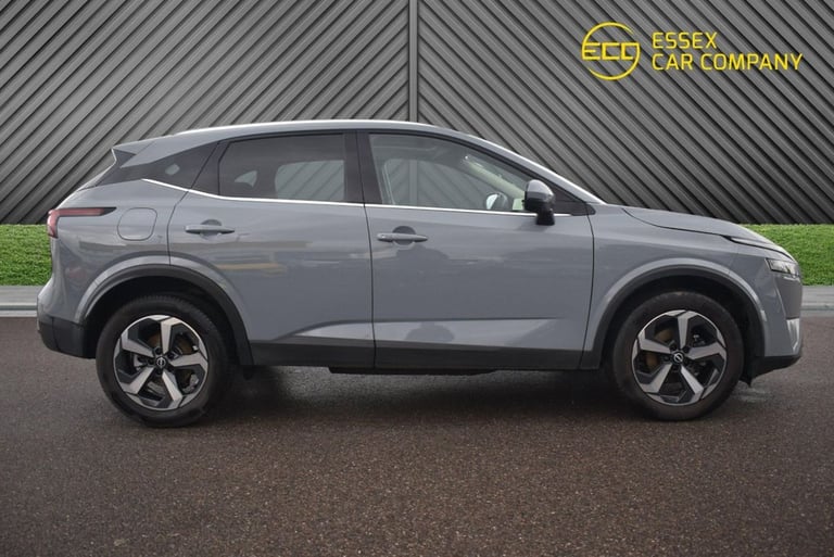2023 Nissan Qashqai 1.3 DiG-T MH 158 N-Connecta 5dr Xtronic HATCHBACK PETROL Automatic
