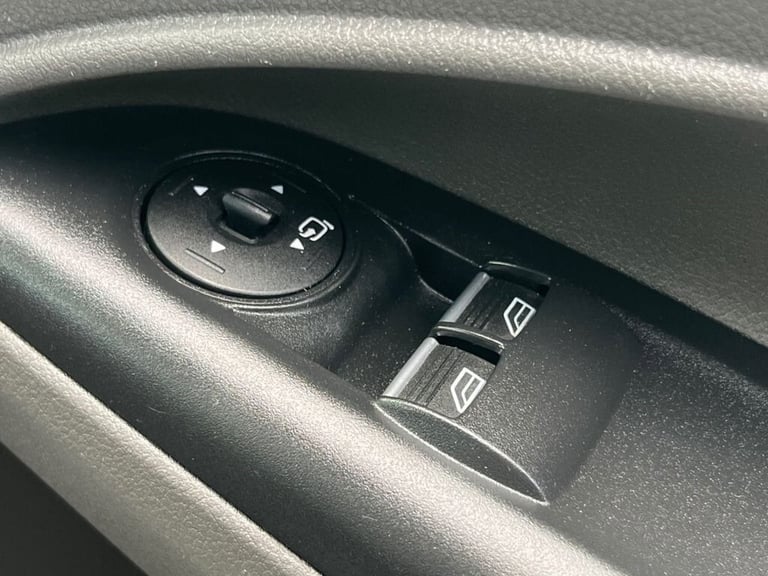 2021 Ford Transit Connect 1.5 200 EcoBlue Limited Panel Van 5dr Diesel Manual L1 Euro 6 (s/s) (12...