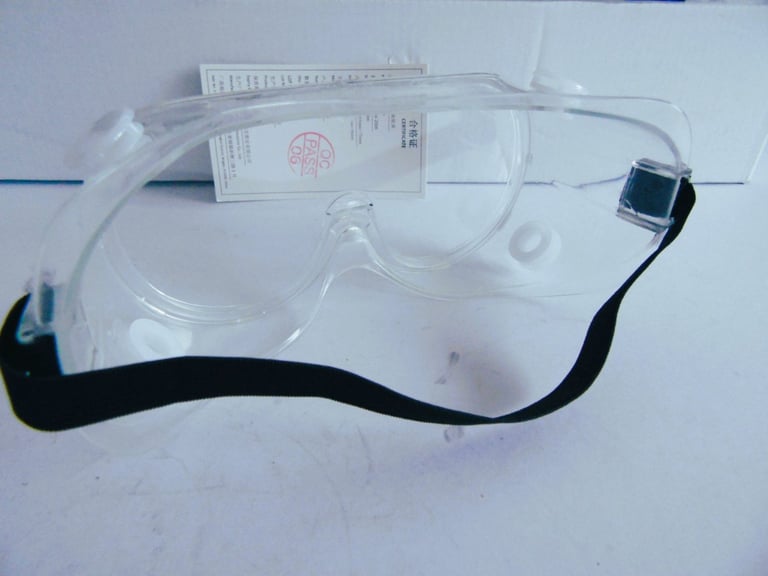 Saftey Goggles  FDA Top Quaility EN166  Z87.1 Spec 5 x boxes 15 in box total 75 pairs