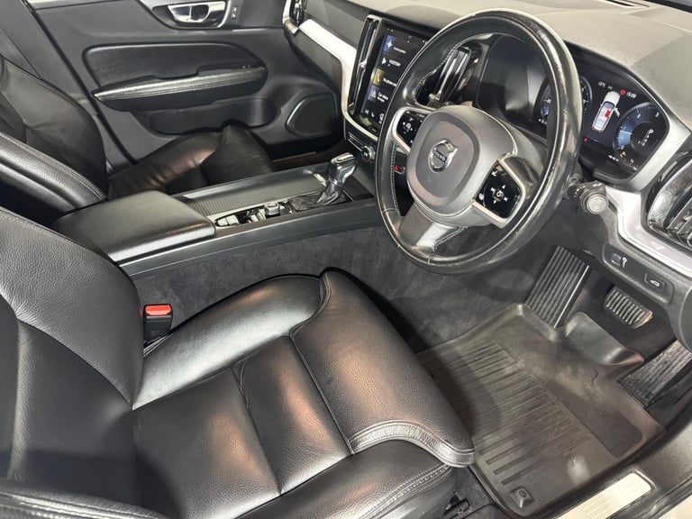 2020 Volvo V60 Cross Country 2.0 D4 Plus Auto AWD Euro 6 (s/s) 5dr ESTATE Diesel Automatic