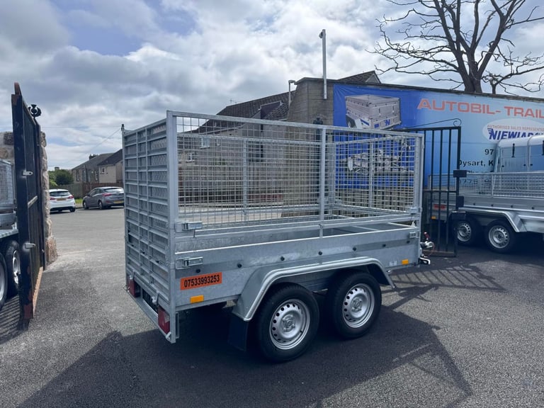 image for NEW 8,2ft X 4,3ft (BC752) TWIN AXLE TRAILER WITH 80CM MESH & RAMP 1300KG