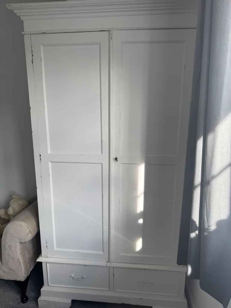 Shabby Chic Wardrobes – Pair or Individual 