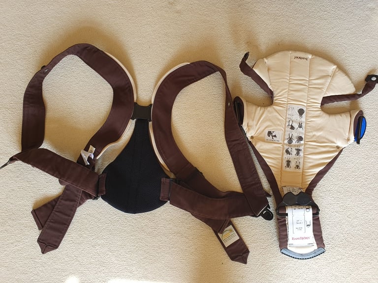Baby Bjorn Carrier 3.5-4.5kg (8-11lbs) offers considered
