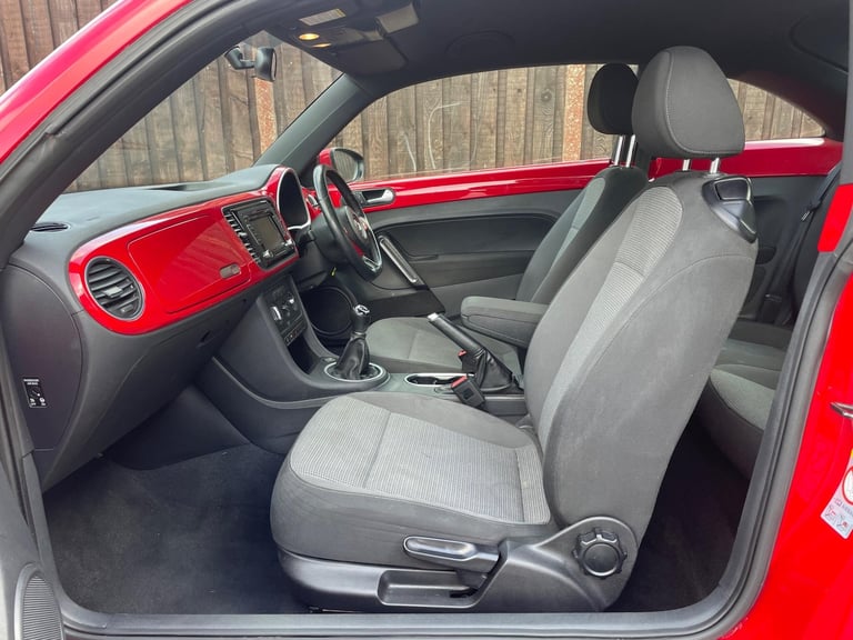 2014 Volkswagen Beetle 1.6 TDI BlueMotion Tech Design Euro 5 (s/s) 3dr HATCHBACK Diesel Manual