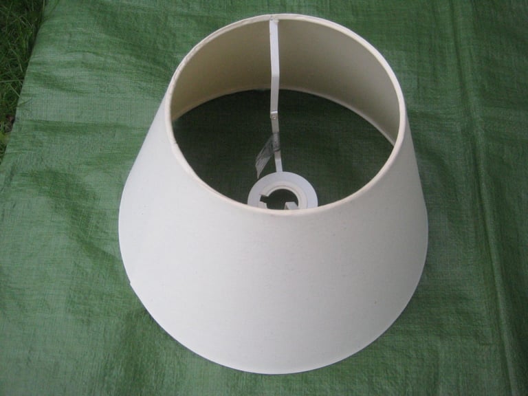 Off-White Ceiling OR Table Light Shade for £3.00