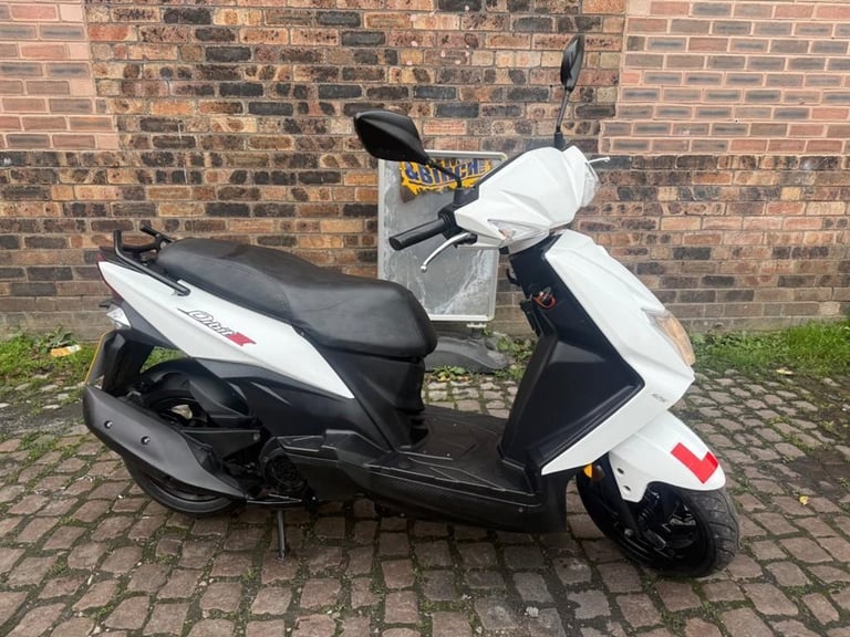 image for SYM Orbit 3 125 Scooter, 2021, White, One owner, CVT Euro 5