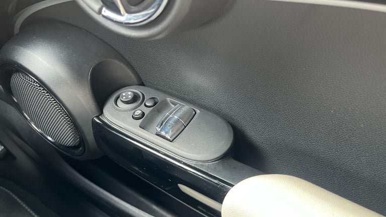 2021 MINI Hatch 1.5 Cooper Exclusive 3dr Auto Hatchback Petrol Automatic