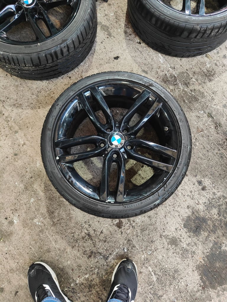 *Bargain* Set of 18" wheels (BMW 461M) with 4 x run flat tyres (Bridgestone Potenza RE050A)