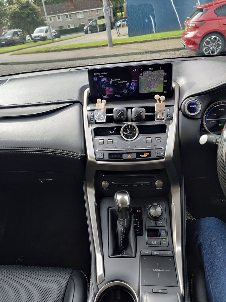 Lexus NX 2018