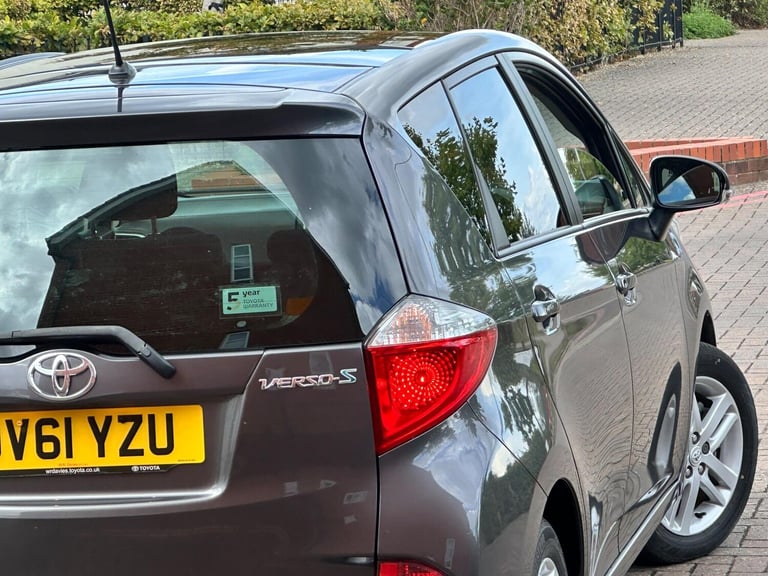 2011 Toyota Verso 1.33 Dual VVT-i T Spirit Euro 5 5dr MPV Petrol Manual