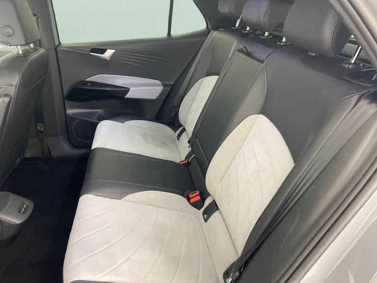 2022 Volkswagen ID.3 Pro 58kWh Family Hatchback 5dr Electric Auto (145 ps) - COMFORT PACK - BLUE ...