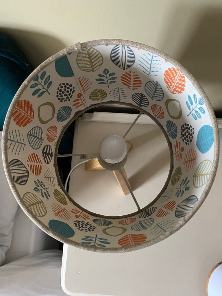 Working lamp and shade - excellent condition! 