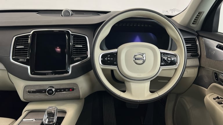 2024 Volvo XC90 2.0 B5P [250] Ultra Dark 5dr AWD Geartronic ESTATE PETROL Automatic
