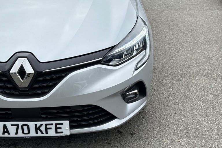 2020 Renault Clio 1.0 TCe Iconic Euro 6 (s/s) 5dr Hatchback PETROL Manual