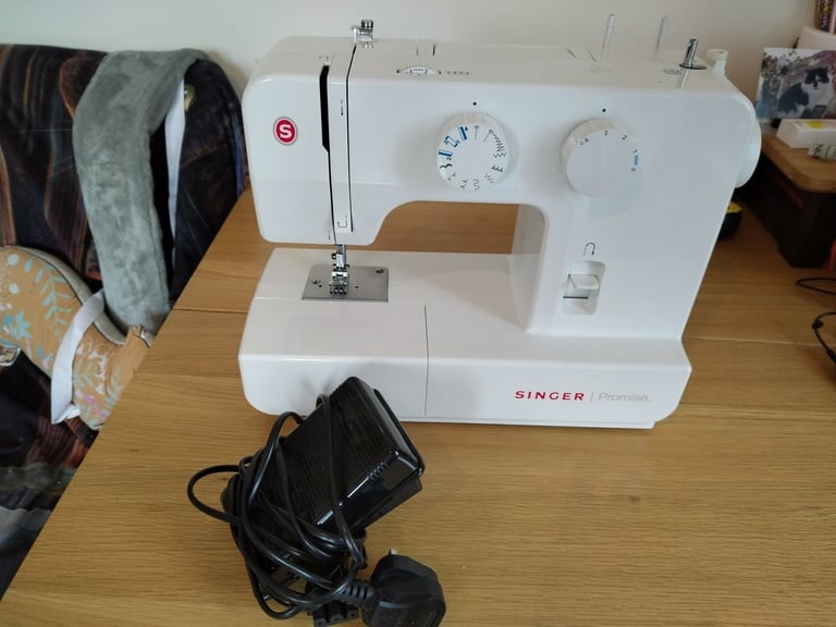 image for Singer Promise 1408 Sewing Machine