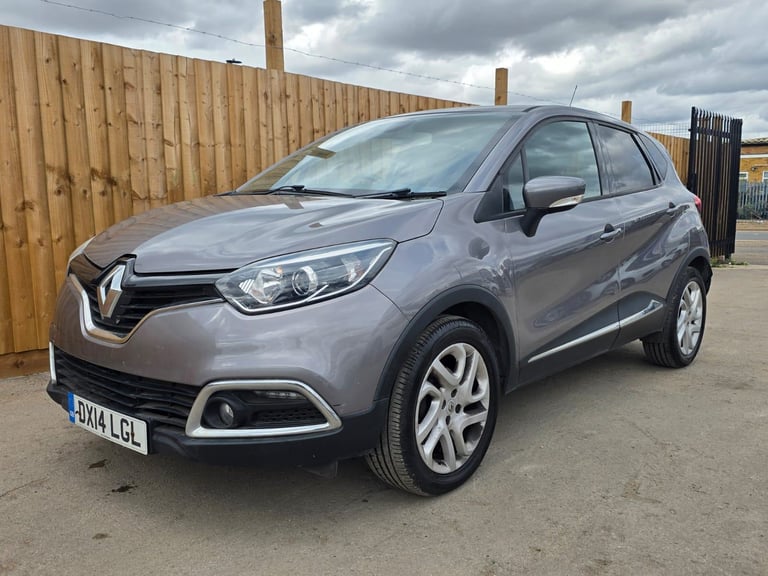Renault, CAPTUR, Hatchback, 2014, Manual, 1461 (cc), 5 doors