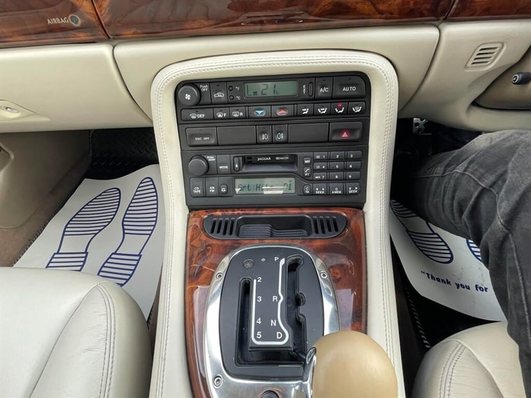 2003 Jaguar XK8 COUPE Coupe Petrol Automatic