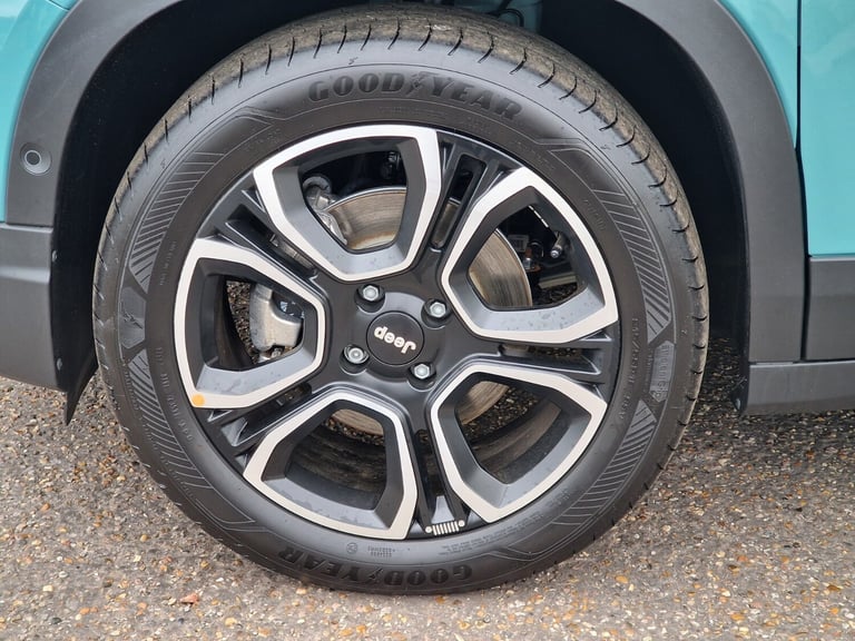 2024 Jeep Avenger 115kW Altitude 54kWh 5dr Auto Hatchback Electric Automatic