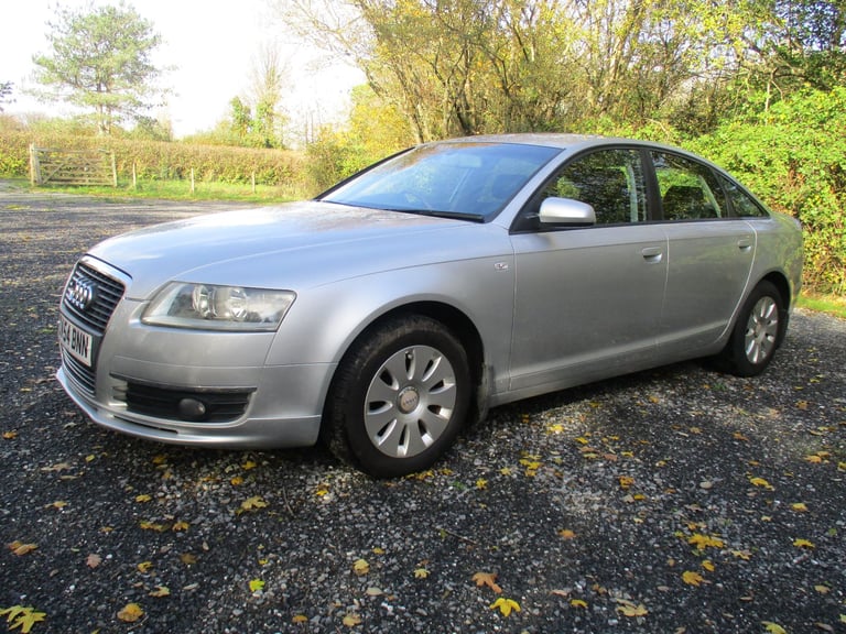 AUDI A6 2.4 SE PETROL 6 SPEED MANUAL. LOW MILEAGE. FULL SERVICE HISTORY.