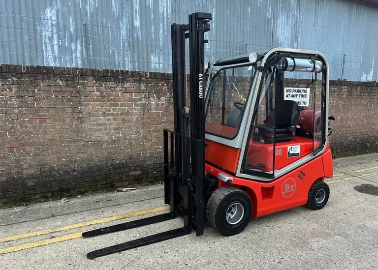 2005 BT 2ton gas forklift, full cab, sideshift, 4k hours 
