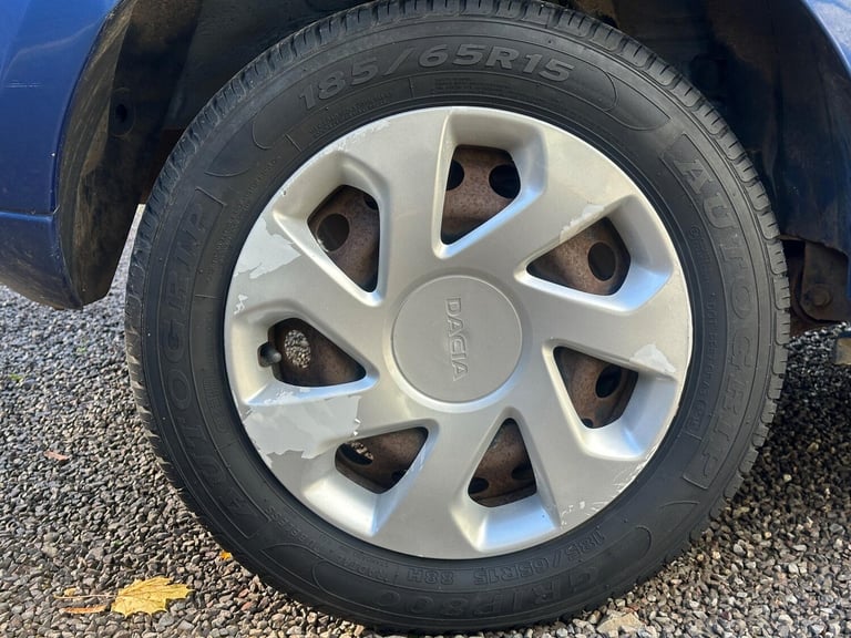 2013 Dacia Sandero 0.9 TCe Laureate Euro 5 5dr HATCHBACK Petrol Manual