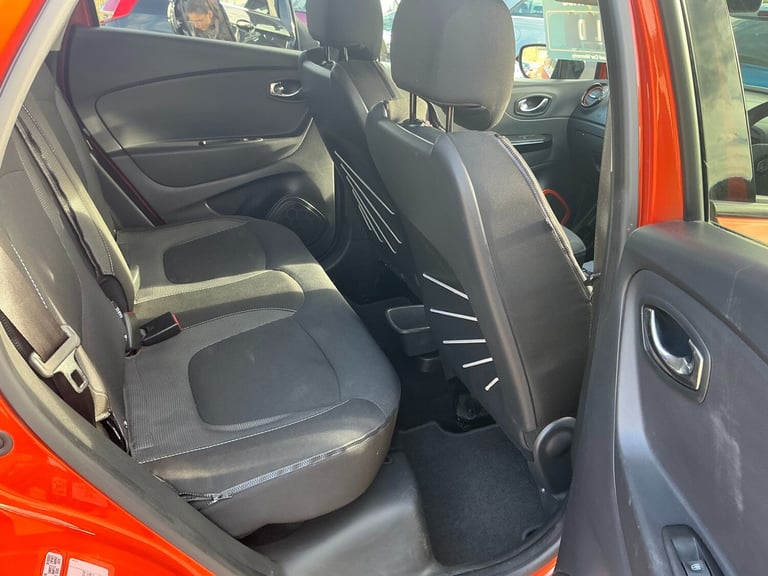2014 Renault Captur 1.5 dCi 90 Dynamique S MediaNav Energy 5dr HATCHBACK Diesel Manual