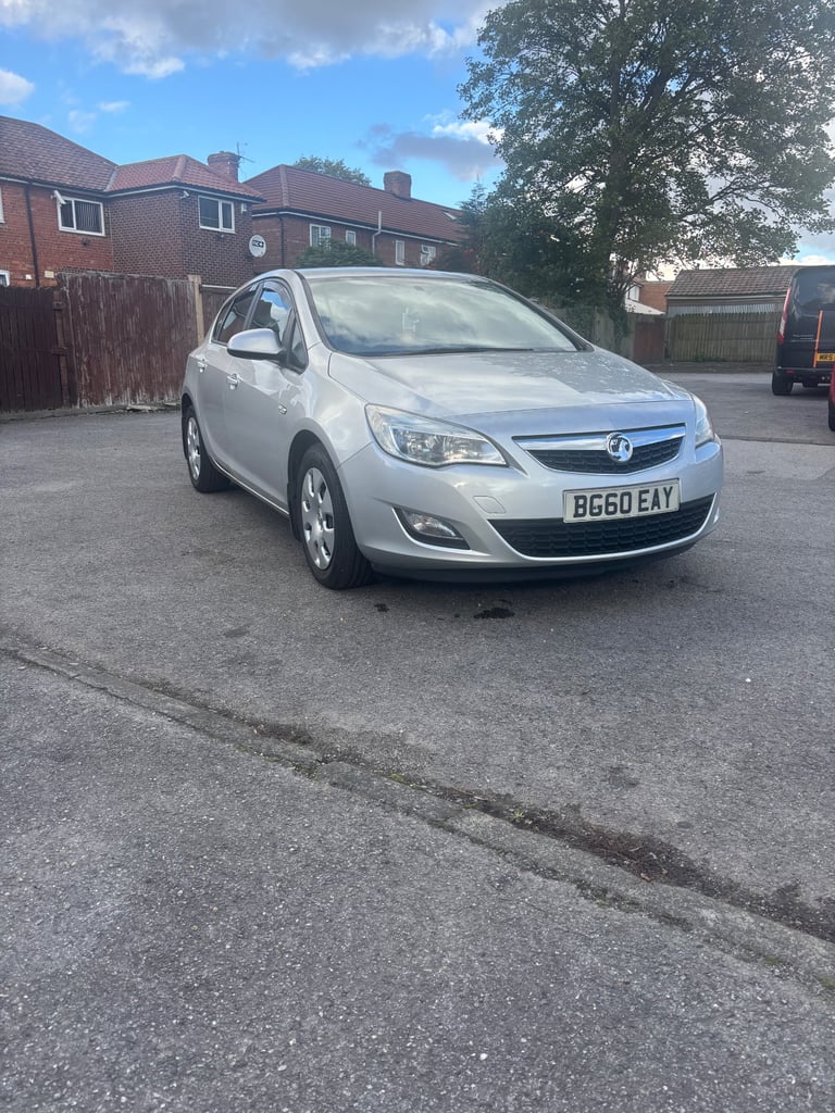 image for Vauxhall, ASTRA, Hatchback, 2010, Manual, 1598 (cc), 5 doors