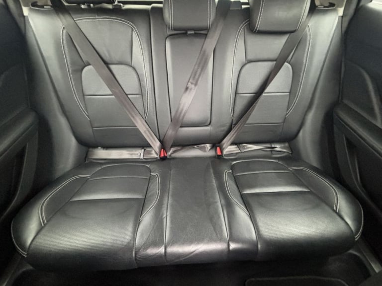 2019 Jaguar I-Pace 400 90kWh SE SUV 5dr Electric Auto 4WD (400 ps) HATCHBACK ELECTRIC Automatic