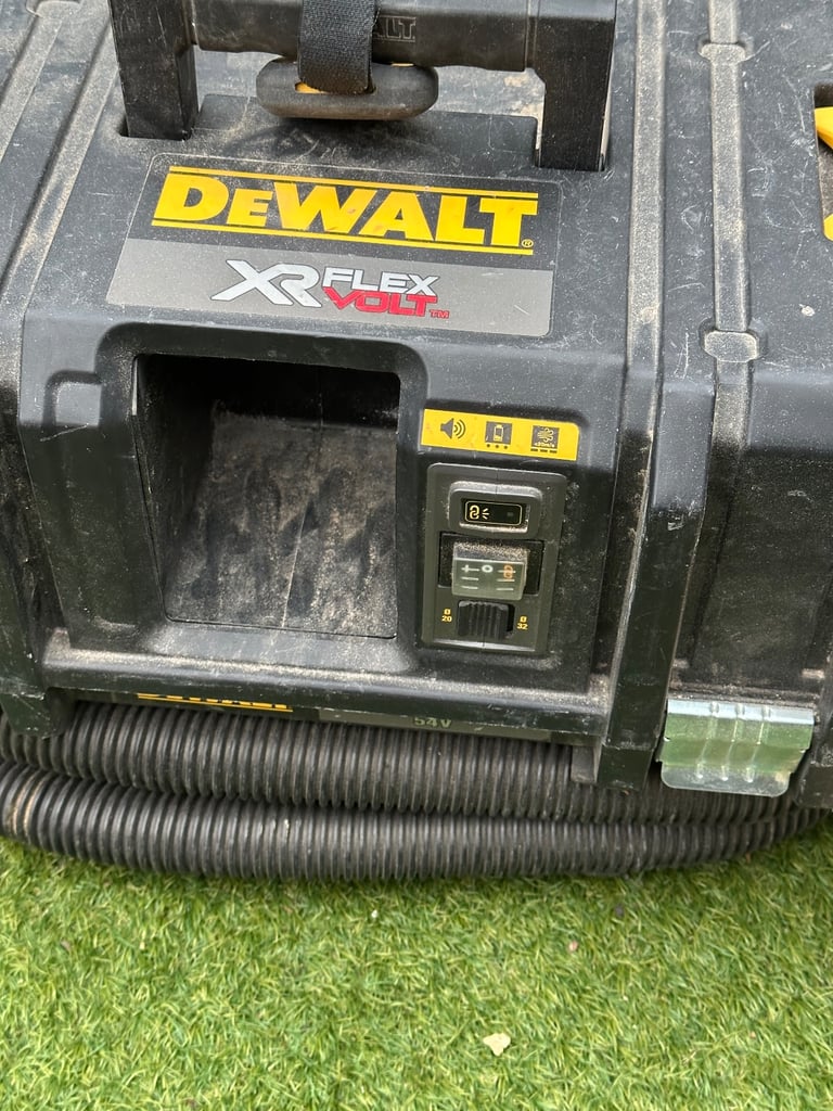 image for Dewalt dust extractor flexvolt