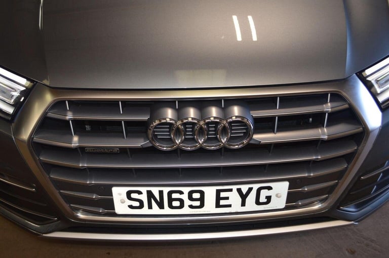 AUDI Q5 2.0 TDI 40 Sport S Tronic quattro Euro 6 (s/s) 5dr 2019