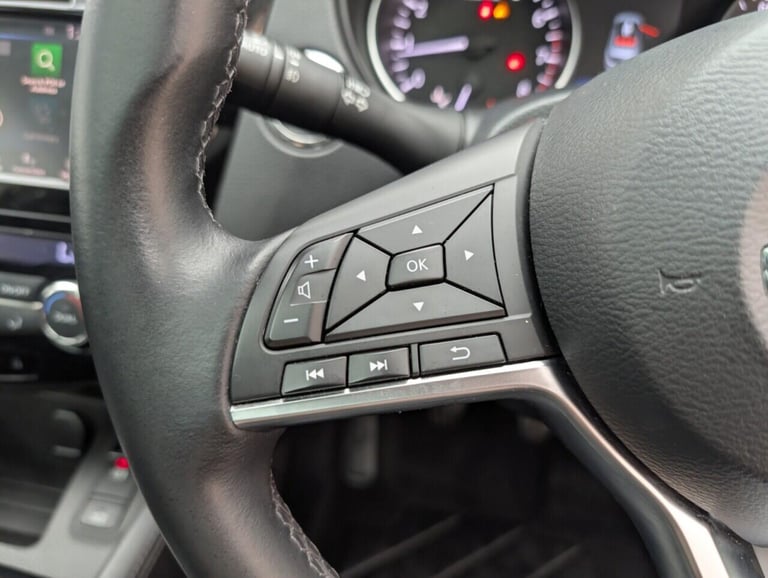 2021 Nissan Qashqai 1.3 DIG-T N-Motion SUV 5dr Petrol Manual Euro 6 (s/s) (140 ps) HILL START A H...